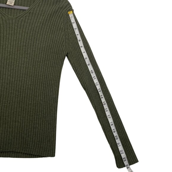 L.L. Bean Womens Ribbed V-Neck Sweater L-Reg 100% pure new wool  Wool dark Olive - Picture 7 of 7